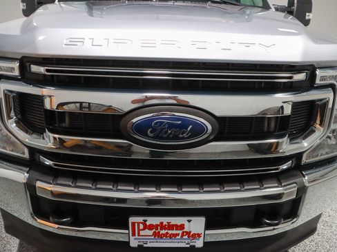 Used 2022 Ford F250 XLT image 4