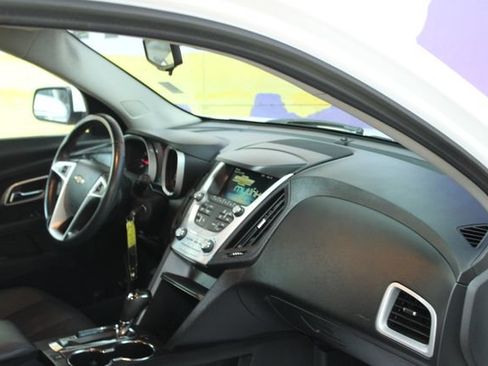 Used 2016 Chevrolet Equinox LT FWD image 12