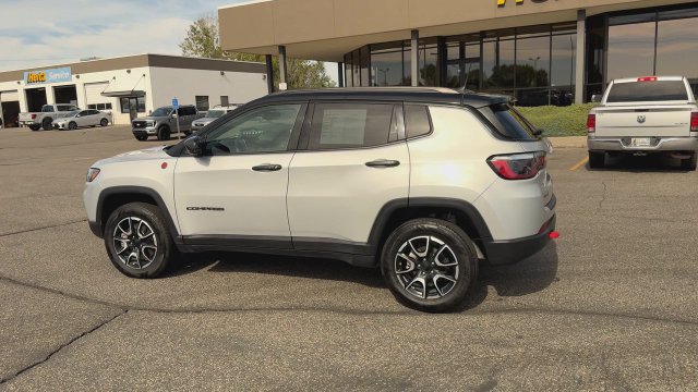Used 2024 Jeep Compass Trailhawk AWD/4WD image 6