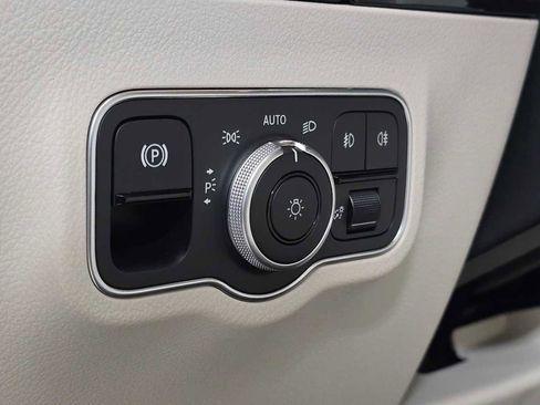 Certified 2026 Mercedes-Benz GLA 250 4MATIC image 25