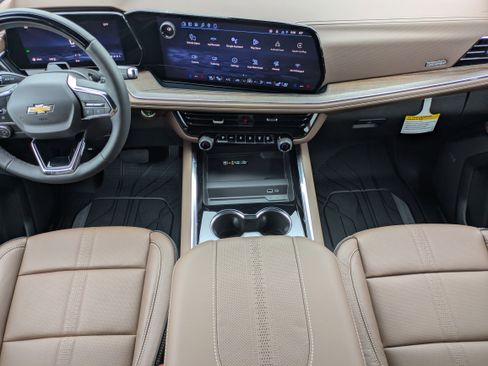 New 2026 Chevrolet Tahoe High Country AWD/4WD image 13