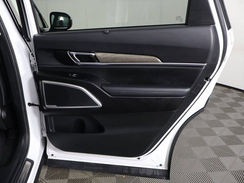 Used 2020 Kia Telluride EX w/ EX Premium Package image 31