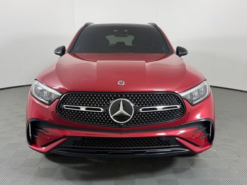 Used 2024 Mercedes-Benz GLC 300 4MATIC image 10