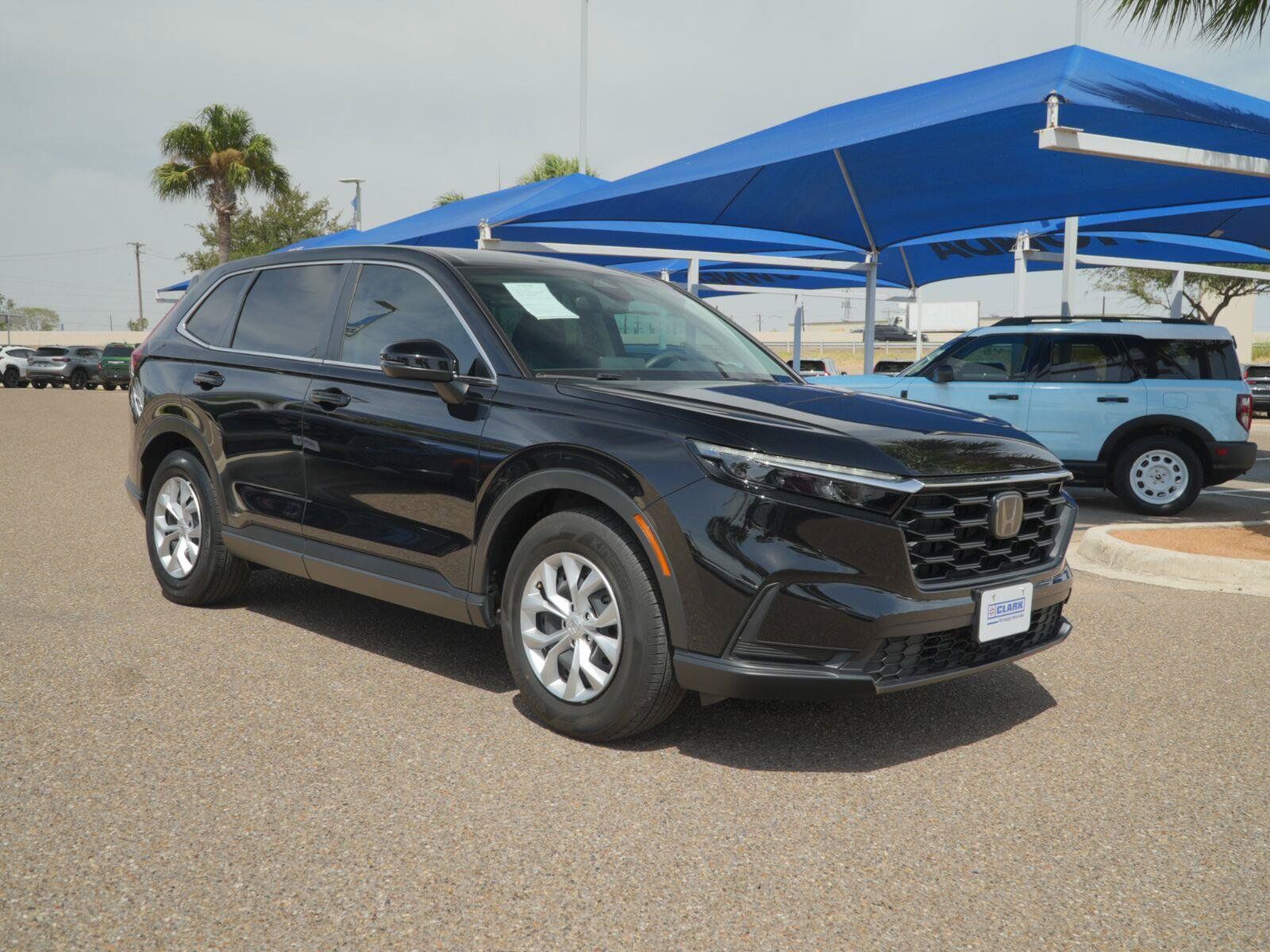 Used 2025 Honda CR-V LX image 3