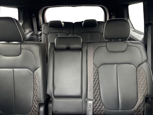 Used 2021 Jeep Grand Cherokee L Summit image 17