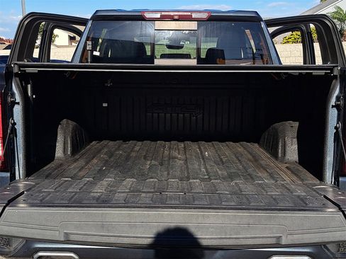 Used 2019 GMC Sierra 1500 AT4 w/ AT4 Premium Package image 12