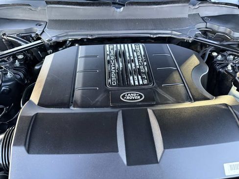 Used 2019 Land Rover Range Rover Long Wheelbase Supercharged image 39