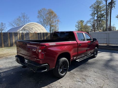Used 2019 Chevrolet Silverado 1500 LT Trail Boss image 3