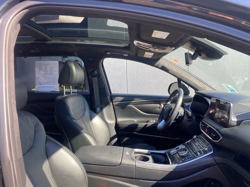 Used 2023 Hyundai Santa Fe Calligraphy image 13