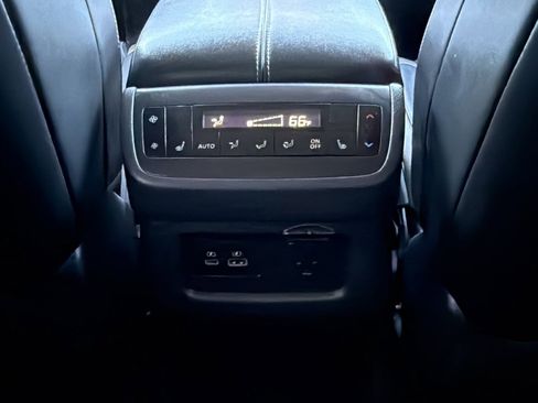 Used 2022 Nissan Pathfinder Platinum w/ Cargo Package image 17