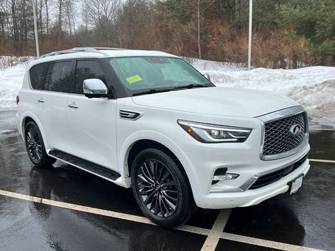 Used 2022 INFINITI QX80 Sensory w/ Cargo Package image 7