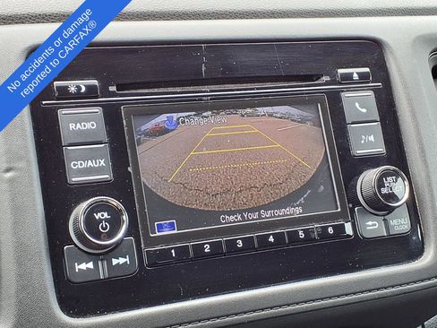 Used 2017 Honda HR-V LX image 25