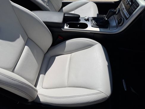 Used 2012 Mercedes-Benz SLK 350 image 18