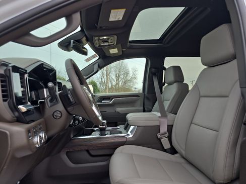 New 2026 GMC Sierra 1500 SLT w/ SLT Premium Plus Package image 25