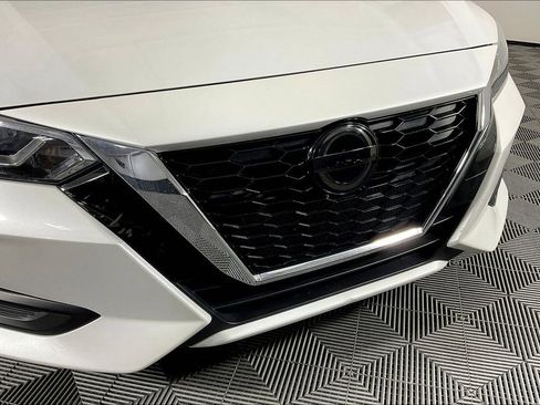 Used 2021 Nissan Sentra SV image 38