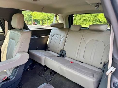 Used 2019 Ford Expedition Max Limited w/ Equipment Group 302A AWD/4WD image 28