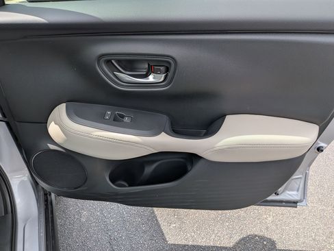 New 2026 Honda HR-V LX image 31