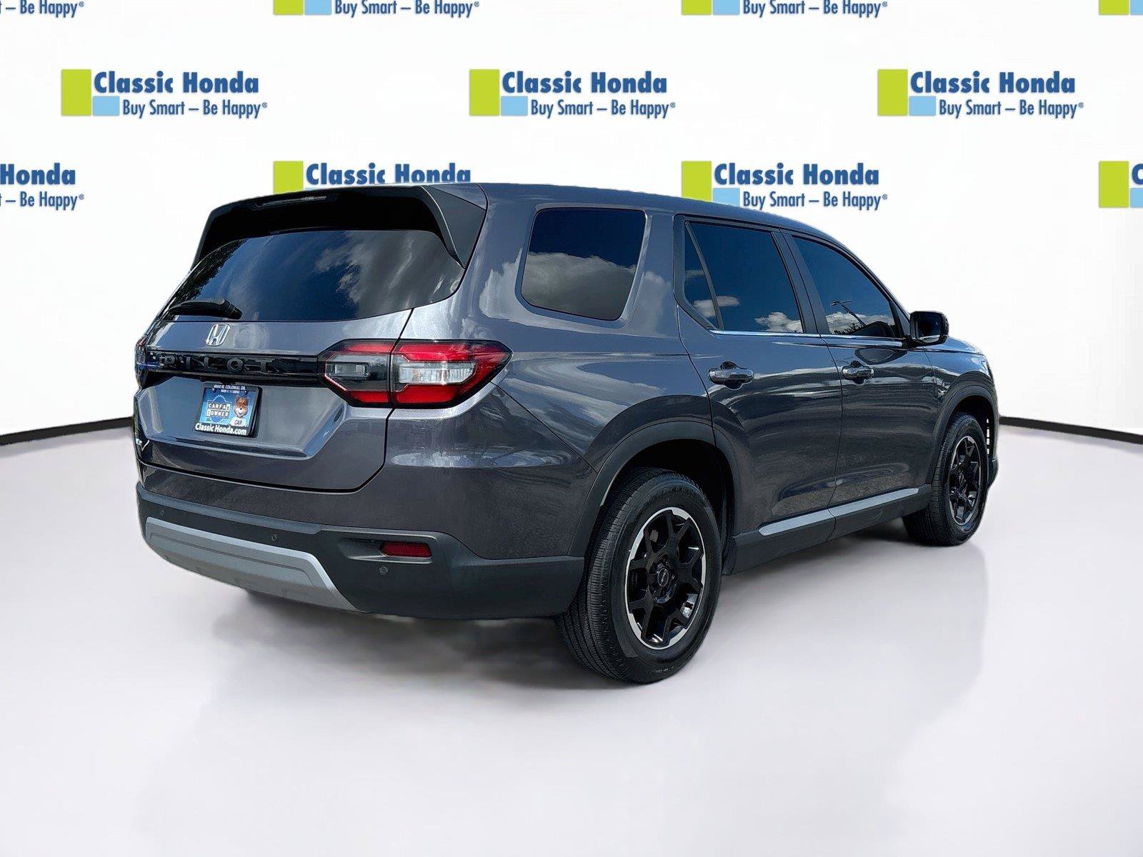 Certified 2025 Honda Pilot EX-L image 8