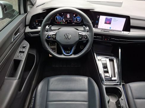 Certified 2024 Volkswagen Golf R AWD/4WD image 12