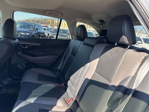 Used 2024 Subaru Outback Onyx Edition XT image 28