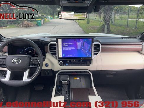 Used 2024 Toyota Sequoia Capstone RWD image 20