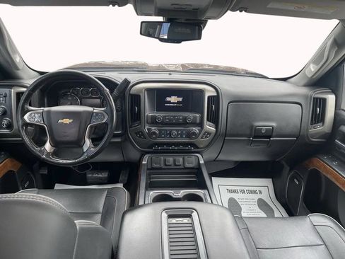 Used 2017 Chevrolet Silverado 2500 High Country image 21