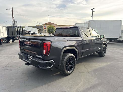 New 2026 GMC Sierra 1500 Elevation image 5