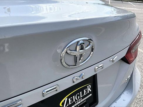Used 2024 Toyota Camry LE w/ Convenience Package FWD image 31