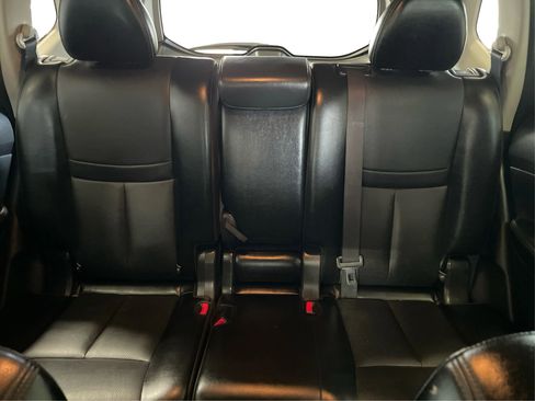 Used 2018 Nissan Rogue SL image 19