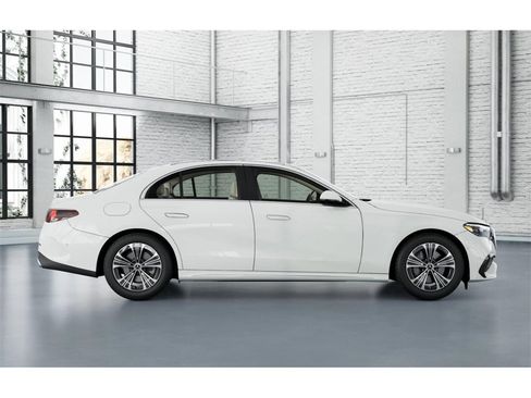 New 2026 Mercedes-Benz E 350 4MATIC Sedan image 16