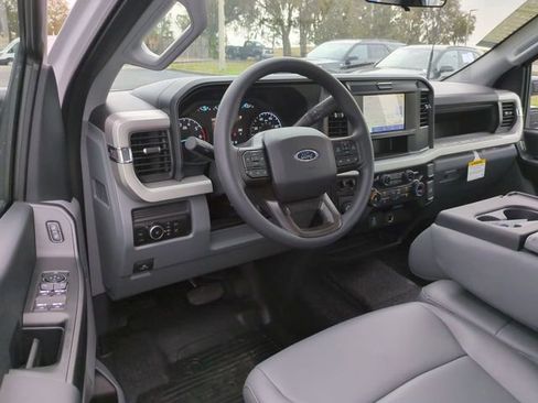 New 2026 Ford F250 XL w/ XL Chrome Package RWD image 15