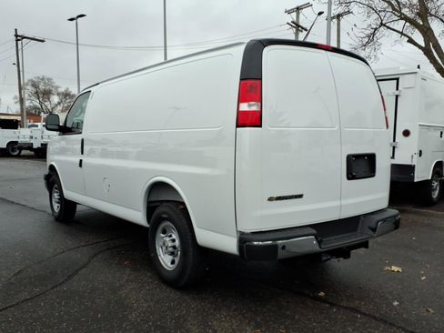 New 2025 Chevrolet Express 2500 w/ Driver Convenience Package RWD image 7