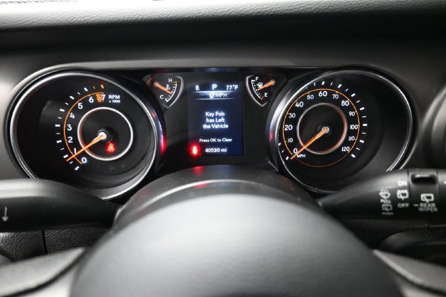 Used 2022 Jeep Wrangler Unlimited Sport AWD/4WD image 14