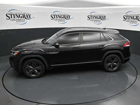 Used 2022 Volkswagen Atlas Cross Sport SEL R-Line AWD/4WD image 21