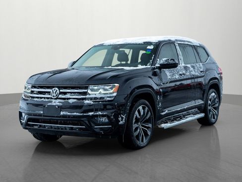 Used 2019 Volkswagen Atlas SEL R-Line image 3