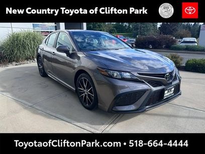 Used 2024 Toyota Camry SE w/ Cold Weather Package
