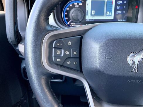 Used 2024 Ford Bronco Wildtrak AWD/4WD image 17
