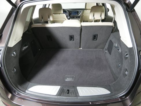 Used 2020 Buick Envision Premium w/ Driver Confidence Package image 18