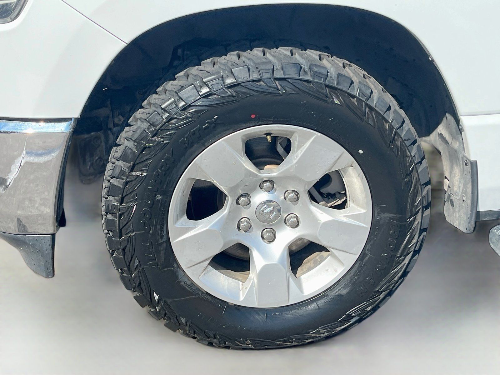 Used 2019 RAM 1500 Big Horn RWD image 30