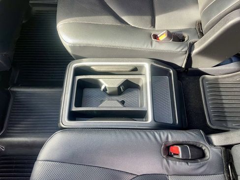 Used 2024 Toyota Grand Highlander Platinum image 27