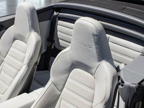 Used 2022 Porsche 911 Turbo S image 26