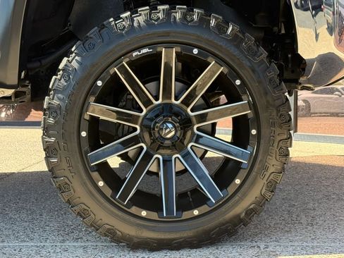 Used 2017 Toyota Tundra SR5 AWD/4WD image 26