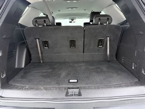 Used 2019 Chevrolet Traverse LT AWD/4WD image 16