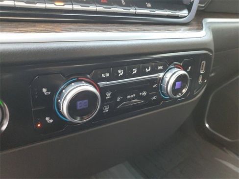 Used 2023 GMC Sierra 1500 Elevation w/ LPO, Elevation Black Package image 76