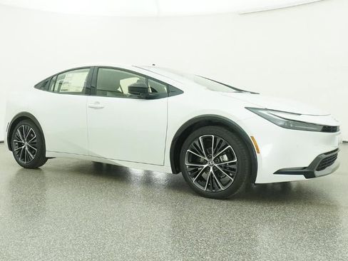 New 2026 Toyota Prius XLE image 28