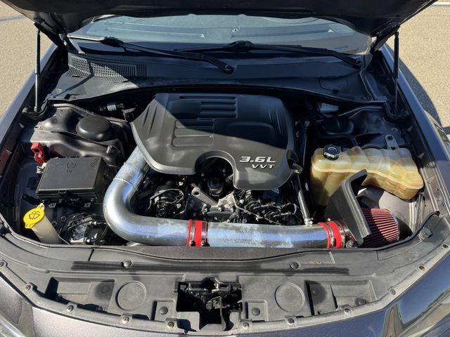 Used 2019 Chrysler 300 S AWD/4WD image 13