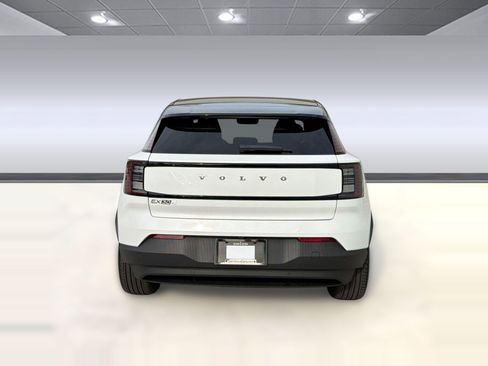 New 2026 Volvo EX30 Plus w/ Climate Package AWD/4WD image 10