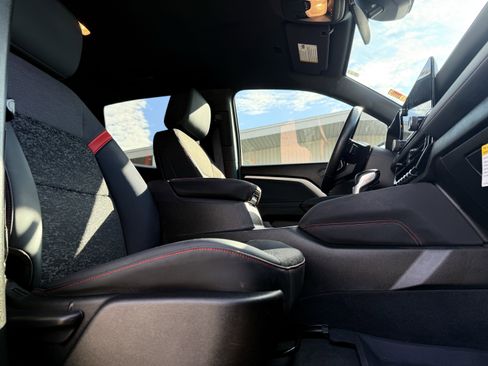 Certified 2023 Chevrolet Colorado Z71 w/ Z71 Convenience Package 2 image 14