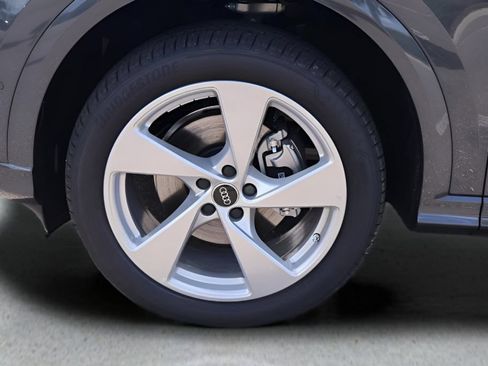 New 2025 Audi Q5 Premium Plus AWD/4WD image 27