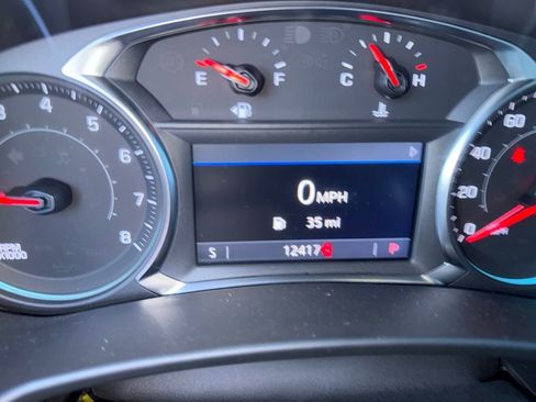 Used 2024 Chevrolet Equinox RS w/ RS Leather Package image 20